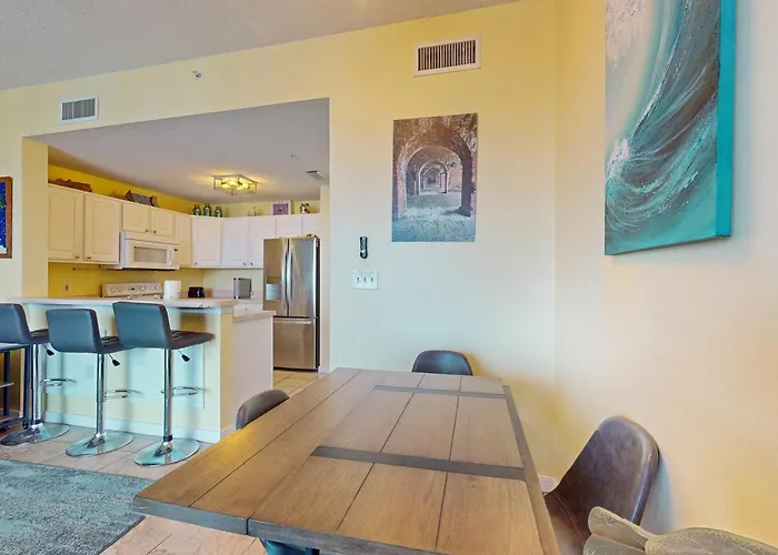 The Dunes 704 Apartment